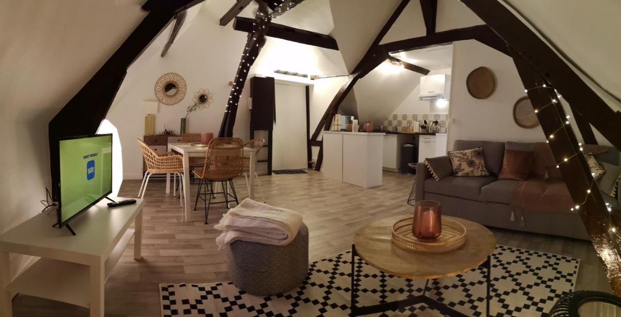 Logement Cosy Renove Au Pied De La Cathedrale Avec Climatisation Apartman Reims Kültér fotó